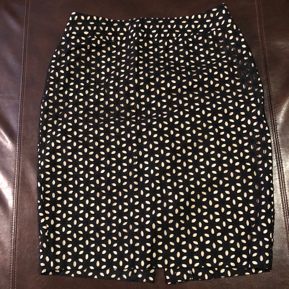 Ann Taylor LOFT black and beige pencil skirt